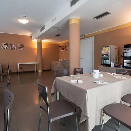 Hotel Mediterraneo