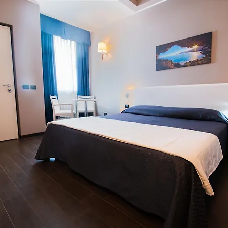 Mediterraneo 4* Villa Cortese