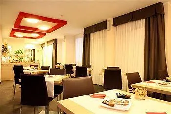 Mediterraneo Hotel Villa Cortese