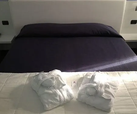 Mediterraneo Hotel 4*