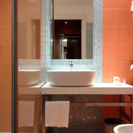 Mediterraneo Hotel 4*